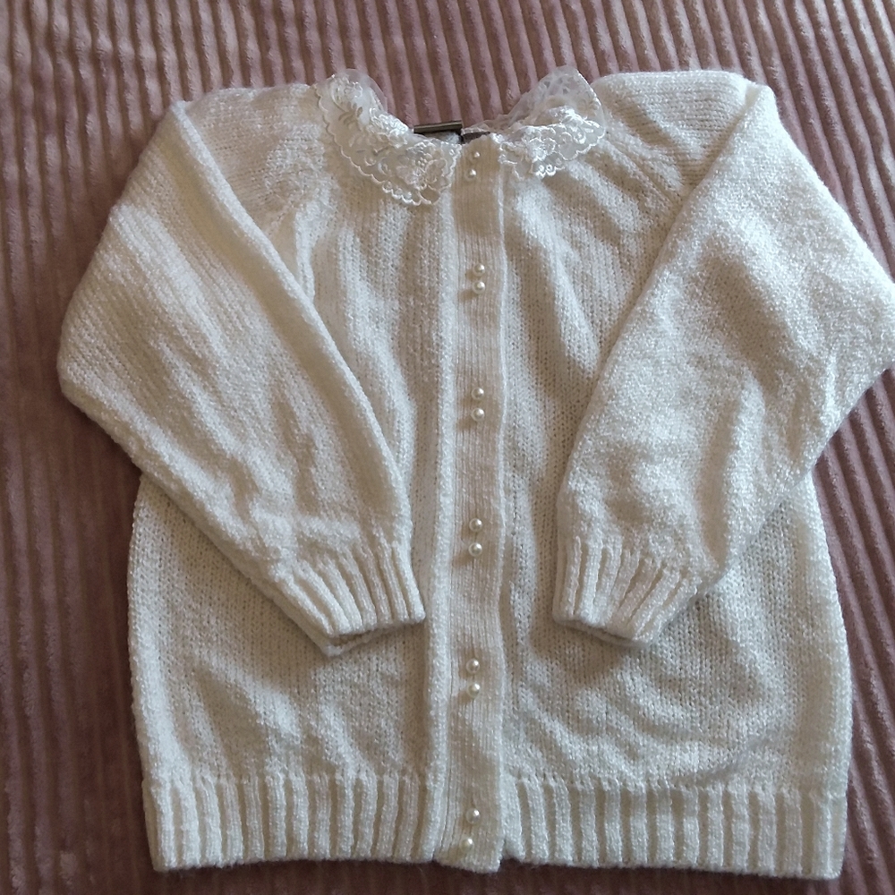 Vintage CC Hughes Fluffy white sweater cardigan